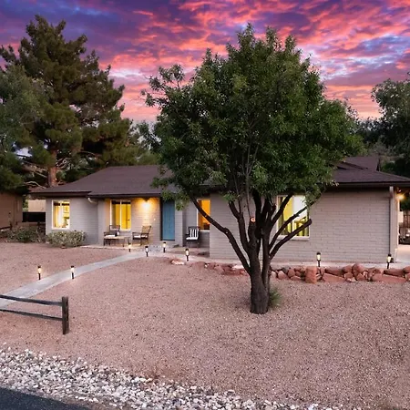 The Saddlerock House - Great Location, Views And Hot Tub! Villa Sedona Exterior photo